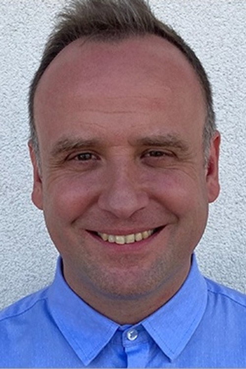 Aleksander Janiszewski jako Policeman w obsadzie Nie ma duchów w mieszkaniu na Dobrej