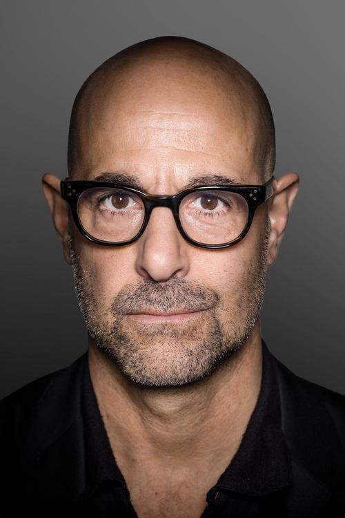 Stanley Tucci jako Nigel w obsadzie Diabeł ubiera się u Prady