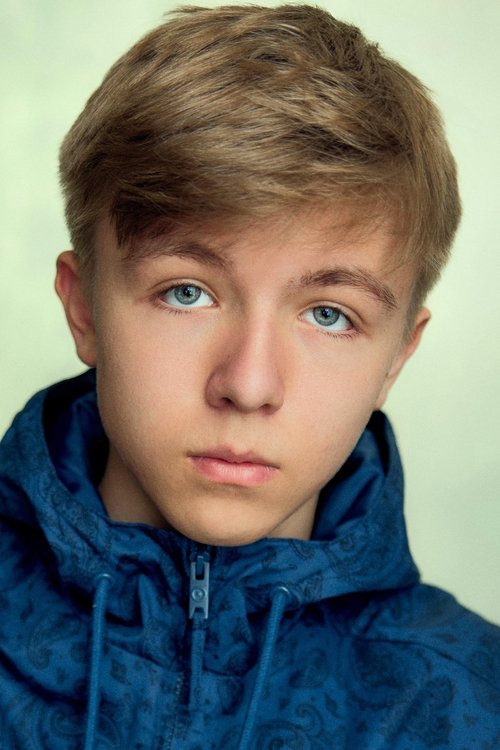 Austin Haynes jako Young Boy w obsadzie Dobry chłopiec