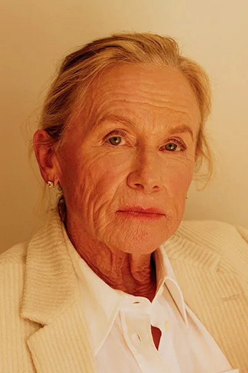 Amy Madigan jako Gladys w obsadzie Zniknięcia