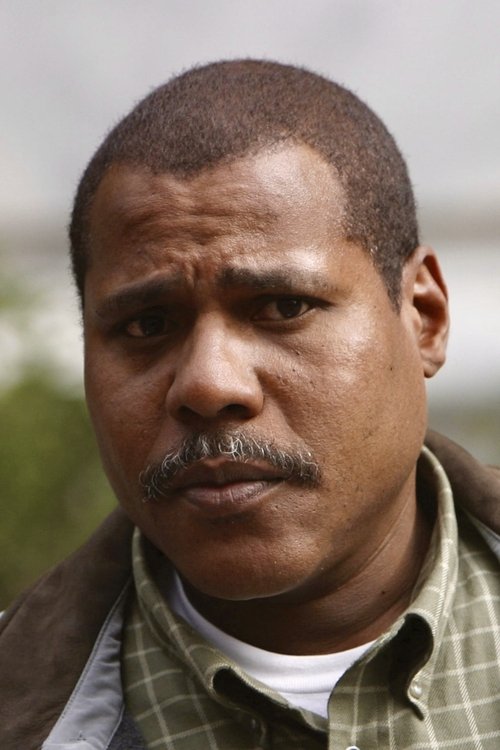Bill Nunn jako Joseph 'Robbie' Robertson w obsadzie Spider-Man 2