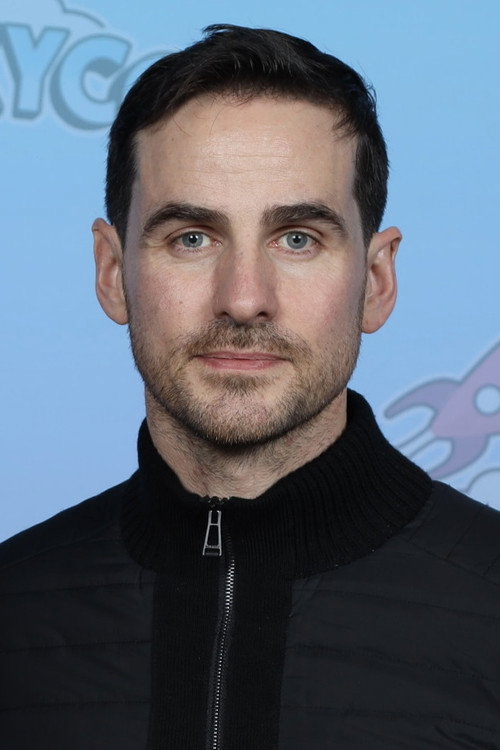 Podobny aktor do Lee Jung-eun: Colin O'Donoghue