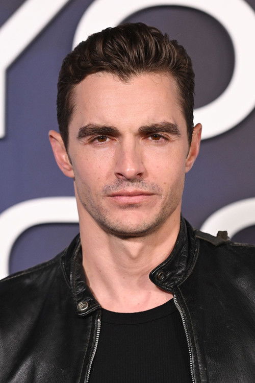 Podobny aktor do Jeff Bennett: Dave Franco