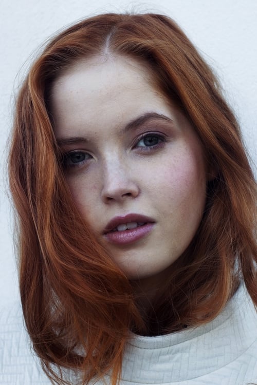 Podobny aktor do Clancy Brown: Ellie Bamber