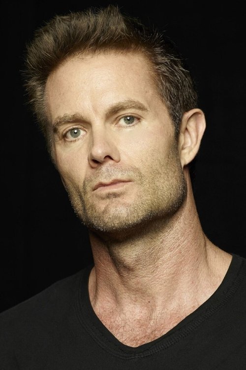 Podobny aktor do Toks Olagundoye: Garret Dillahunt