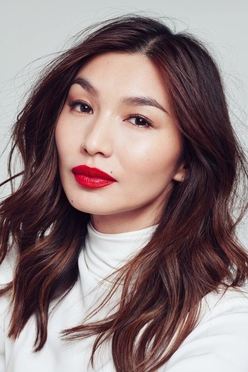 Gemma Chan jako Maya w obsadzie Twórca
