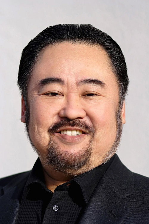 Keone Young jako Avatar Roku (voice) w obsadzie Awatar Aang: Ostatni władca wiatru