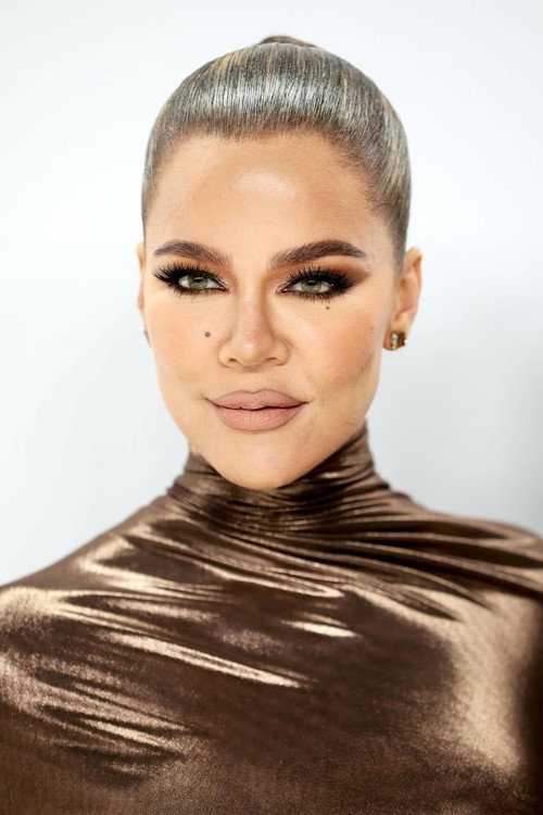 Podobny aktor do Jessica Matten: Khloé Kardashian