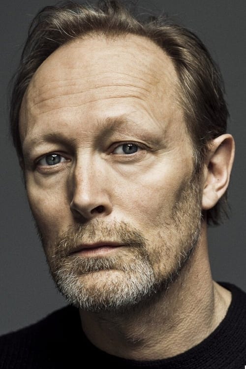 Lars Mikkelsen jako Captain Anderson w obsadzie Frankenstein