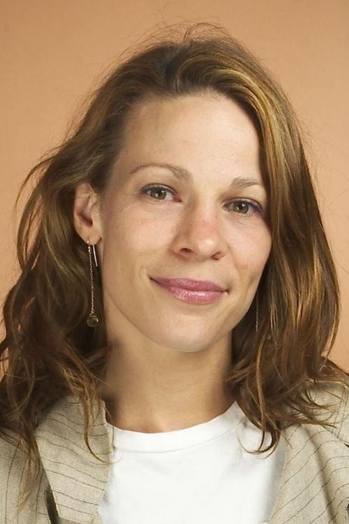 Podobny aktor do Dave Bautista: Lili Taylor