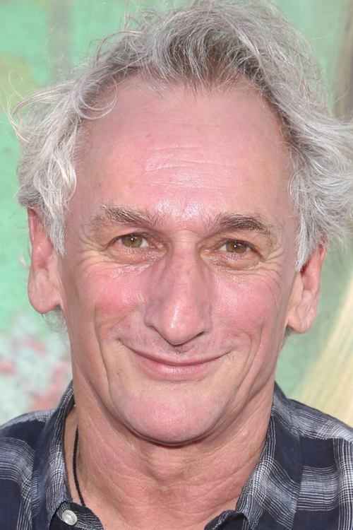 Podobny aktor do David Proval: Matt Craven