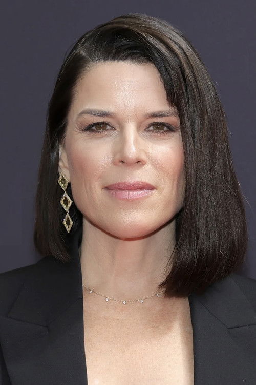 Podobny aktor do Gemma Chan: Neve Campbell