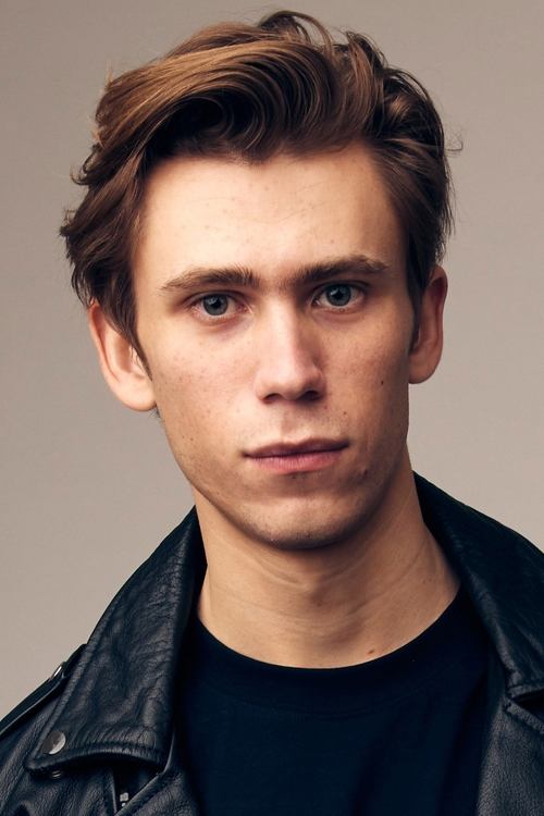 Podobny aktor do Jung Yi-seo: Owen Teague
