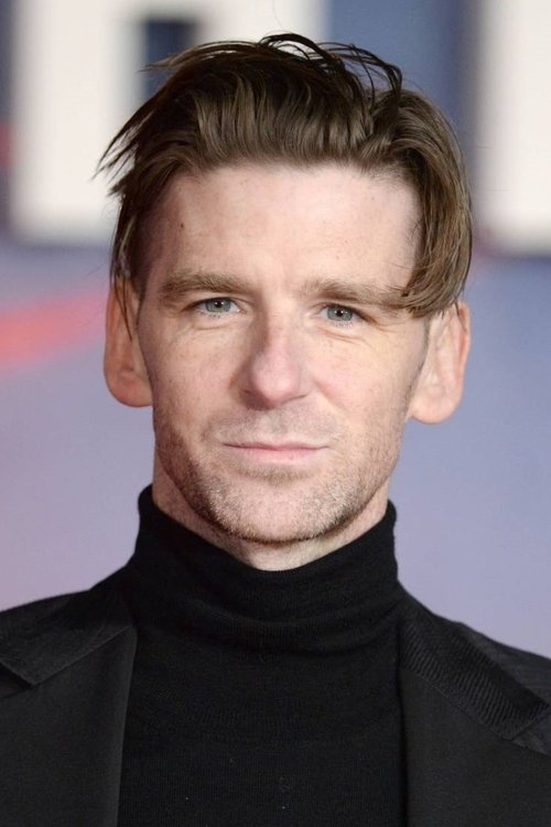 Podobny aktor do David Proval: Paul Anderson