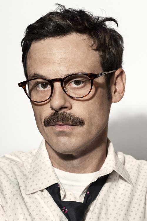 Podobny aktor do Michael Gaston: Scoot McNairy