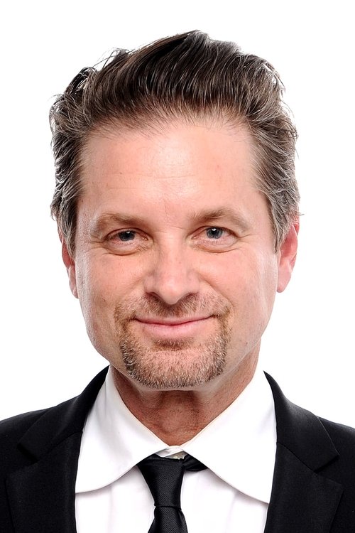 Podobny aktor do Simon Templeman: Shea Whigham